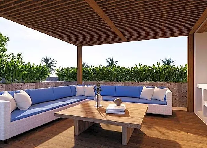 Brand New Luxury 5 Bedroom 200m To Brawah Canggu